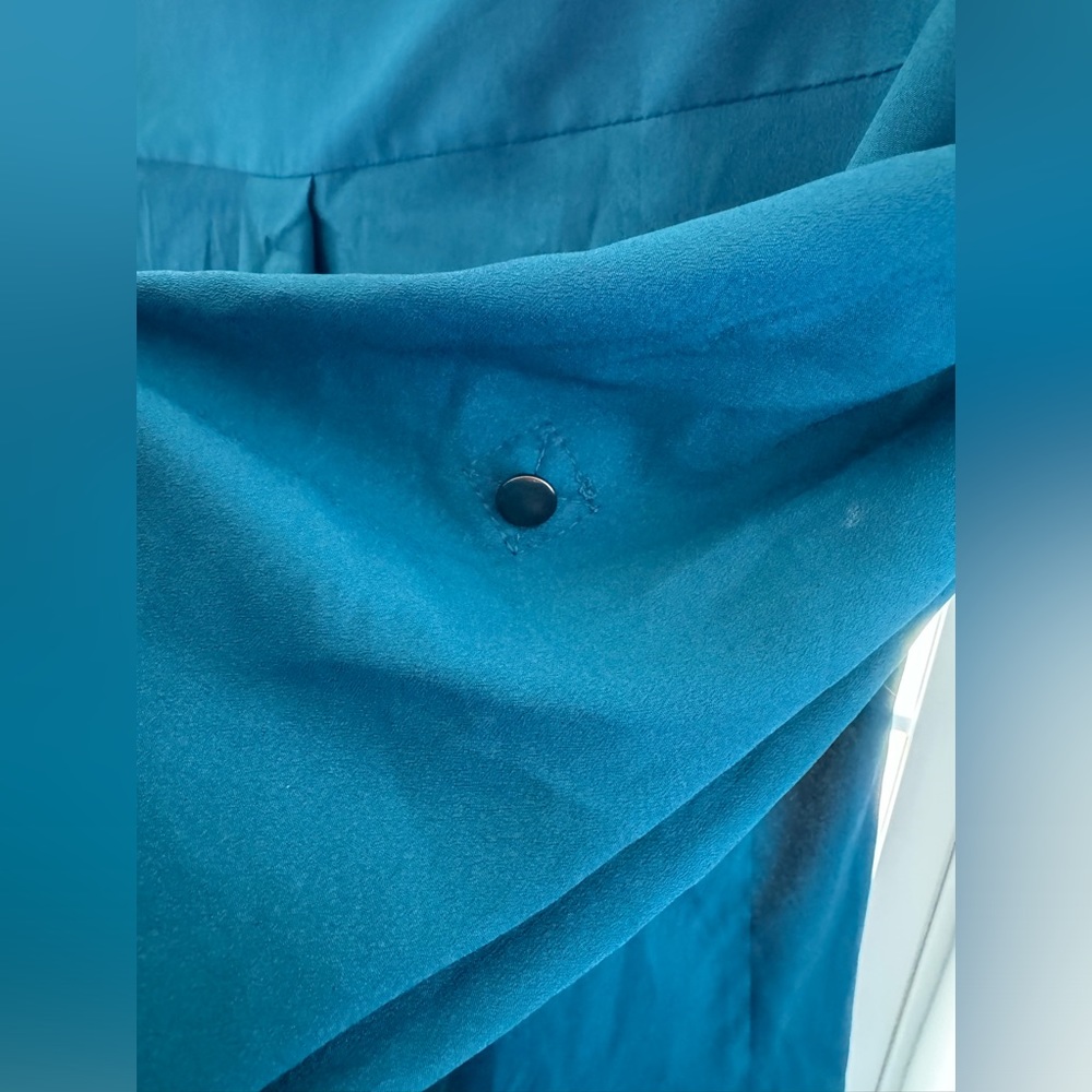 Ivanka Trump blouse - Picture 6 of 8